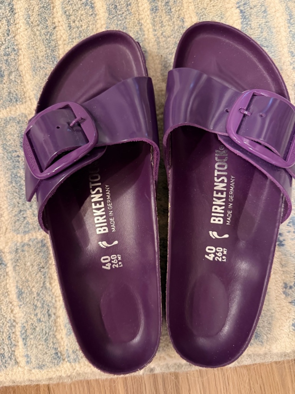 Birkenstock Purple Madrid Leather Slide Sandals w/ Big Buckle. Like New. Size 40